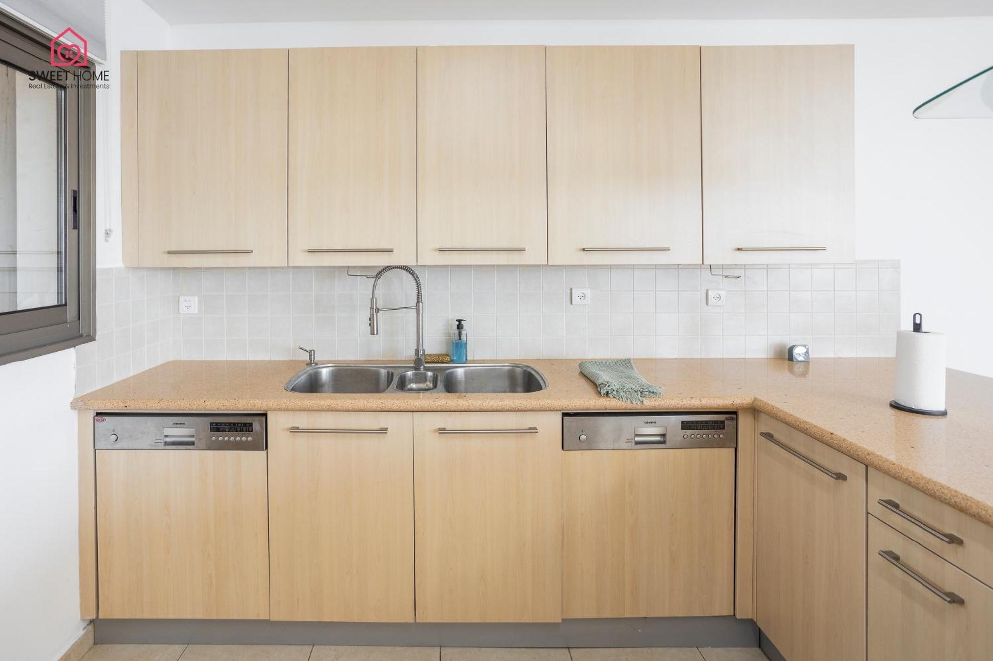 Luxury Apartments' In Нетания Экстерьер фото
