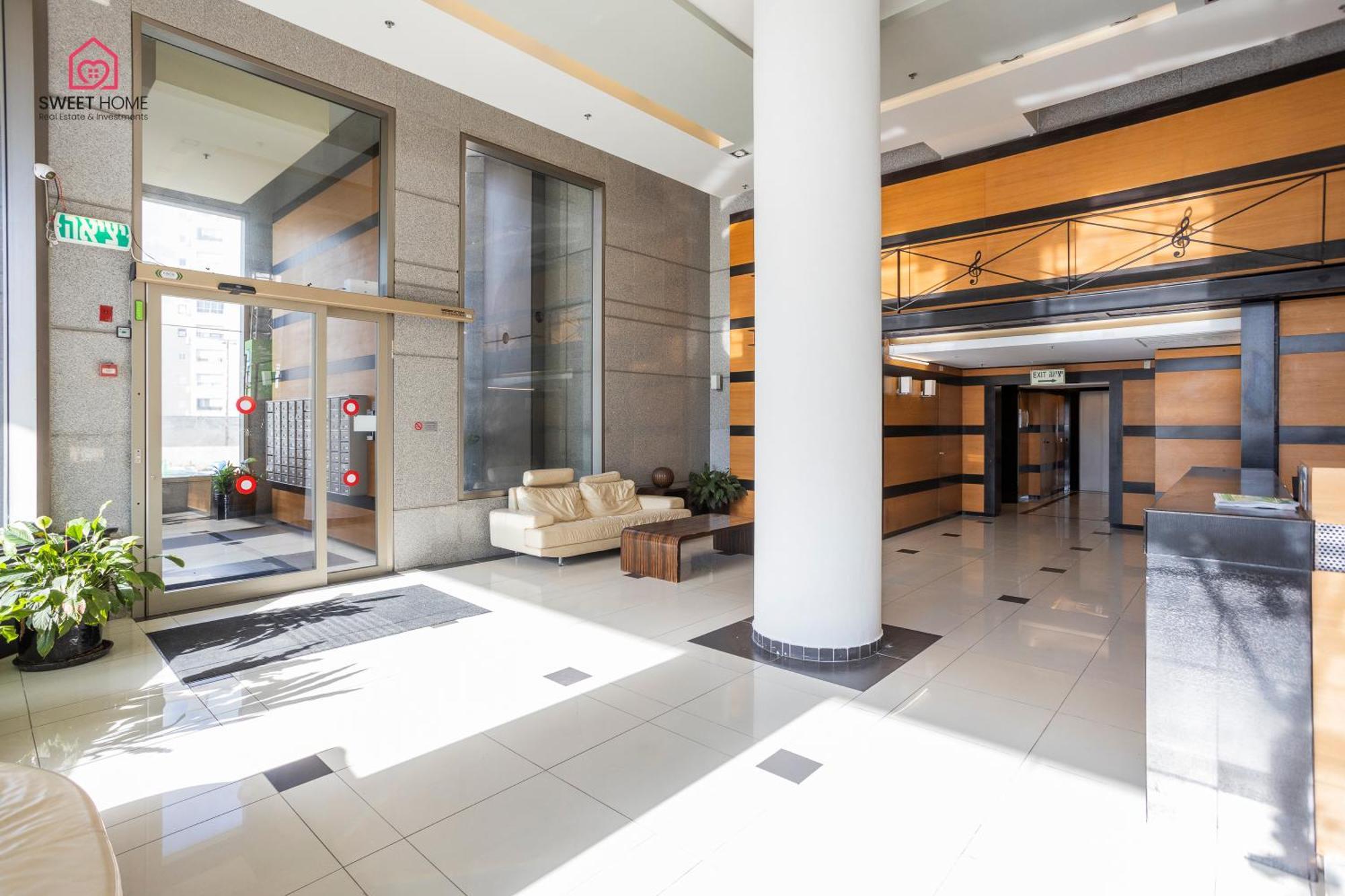 Luxury Apartments' In Нетания Экстерьер фото